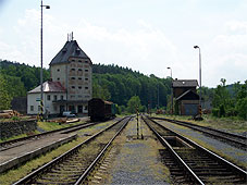 min 687 5.jpg min 687 5.jpg